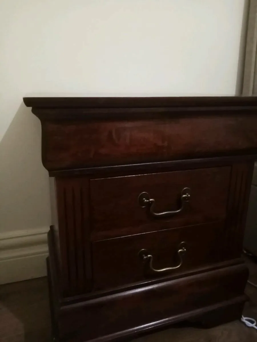 2 beside lockers (mahogany) - Image 4