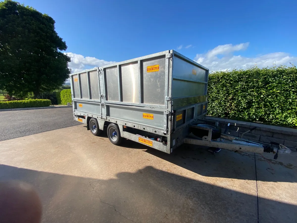 Porter trailer - Image 1