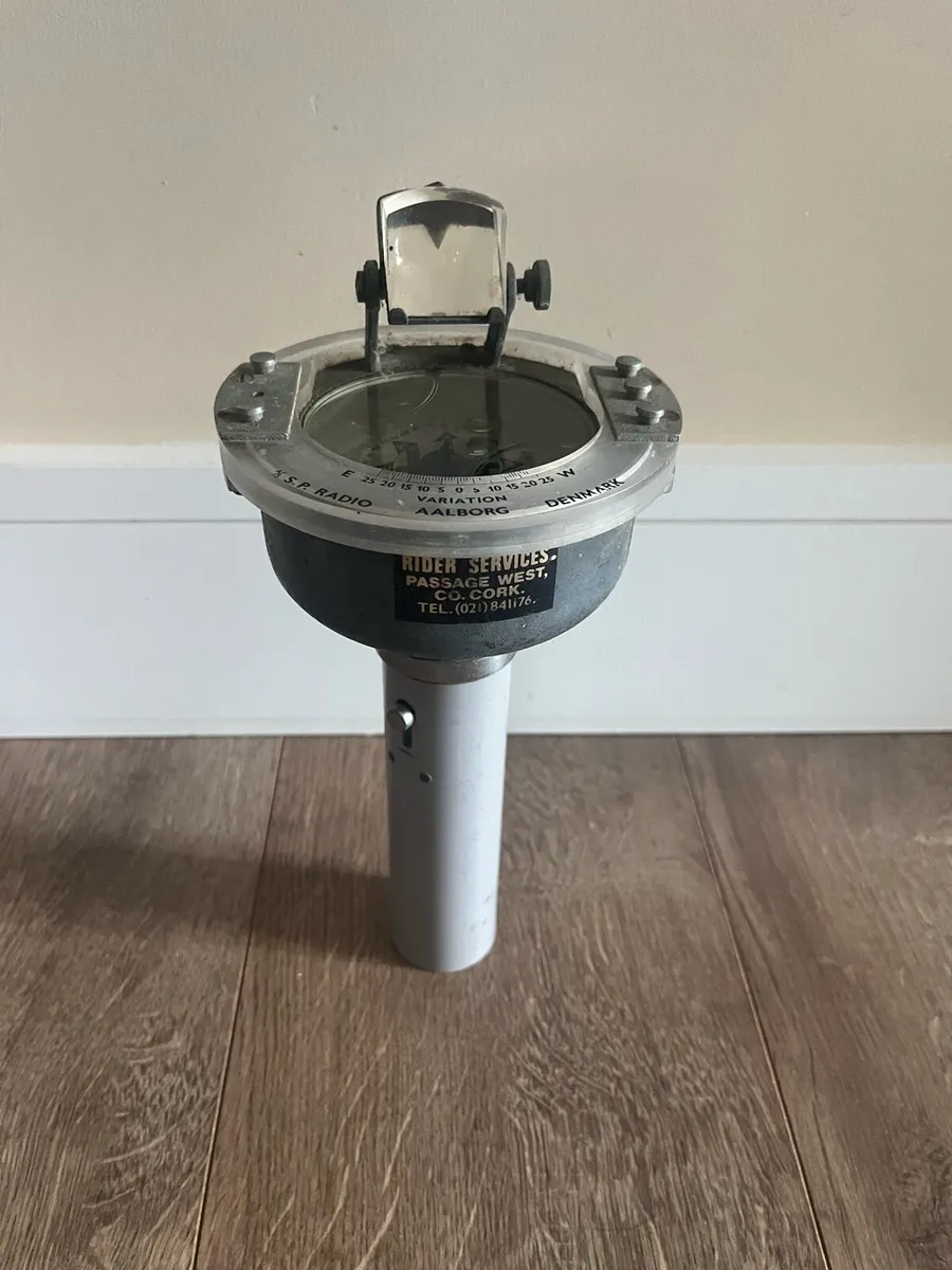 Sailing Compass - Image 1