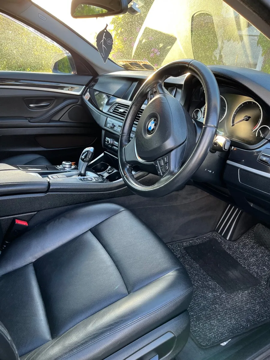 BMW 5-Series 2014 - Image 3