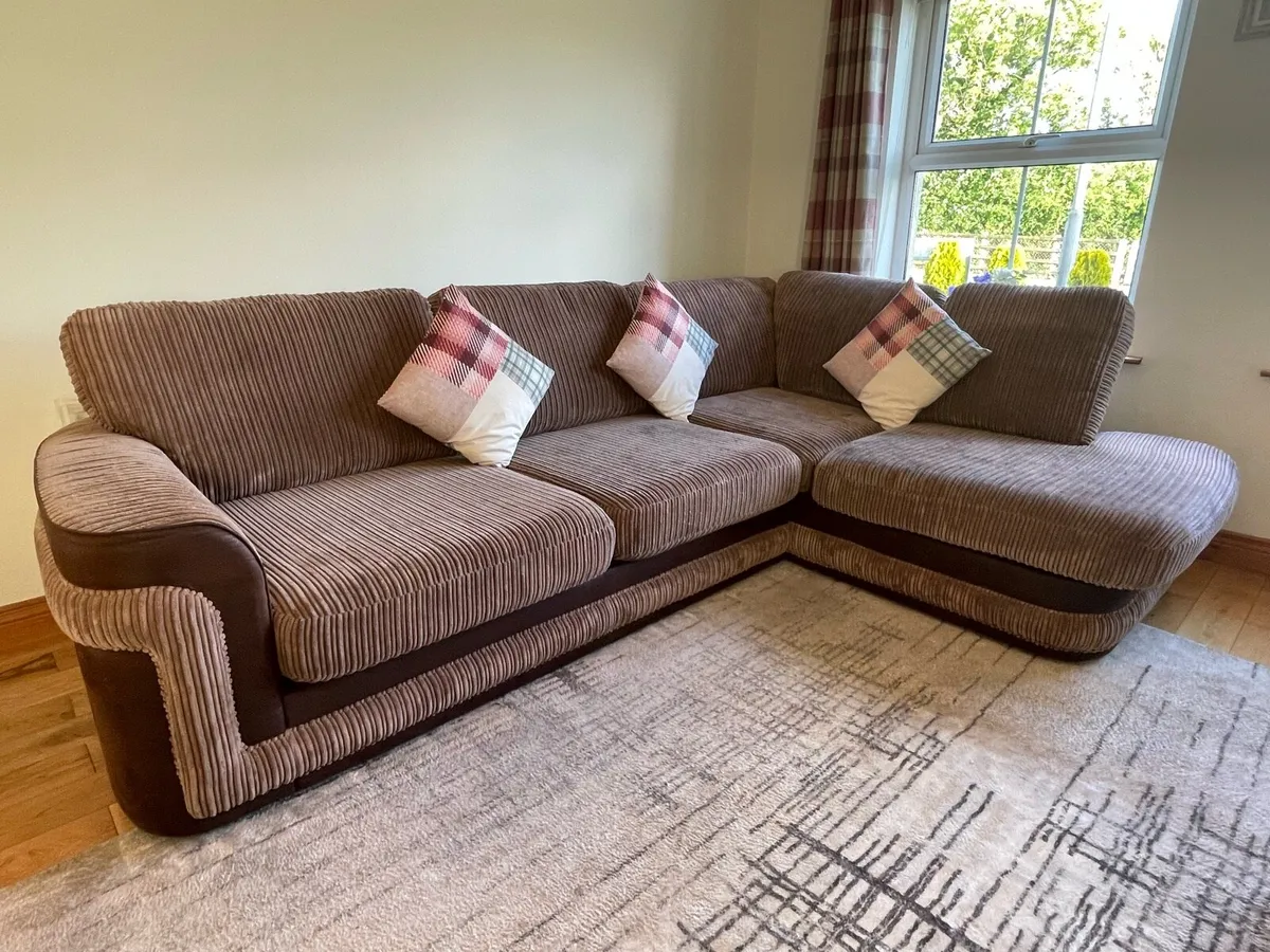 Corner Sofa - Image 1