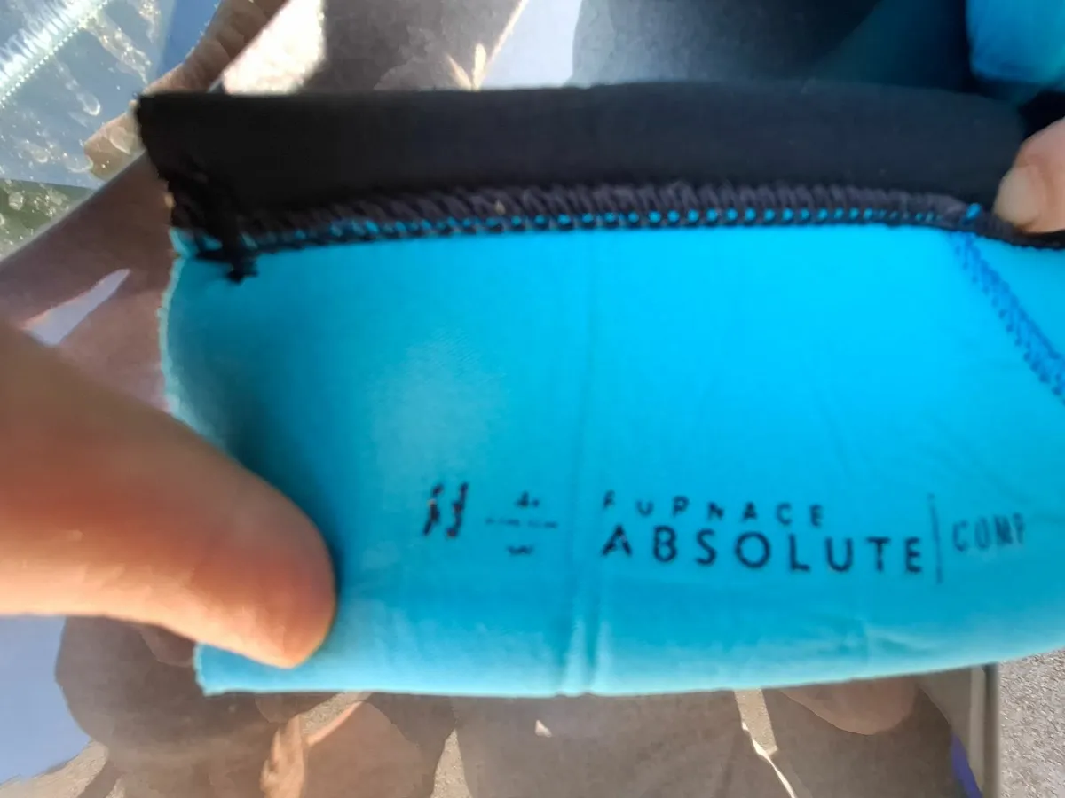 4:3 Wetsuit - Image 1