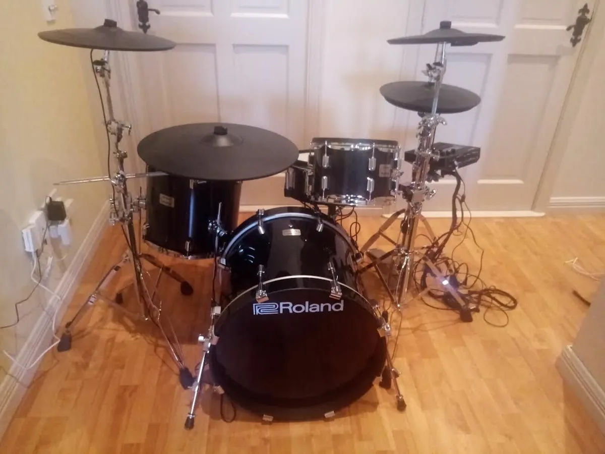 ROLAND VAD 503 ELECTRIC DRUM KIT - Image 1