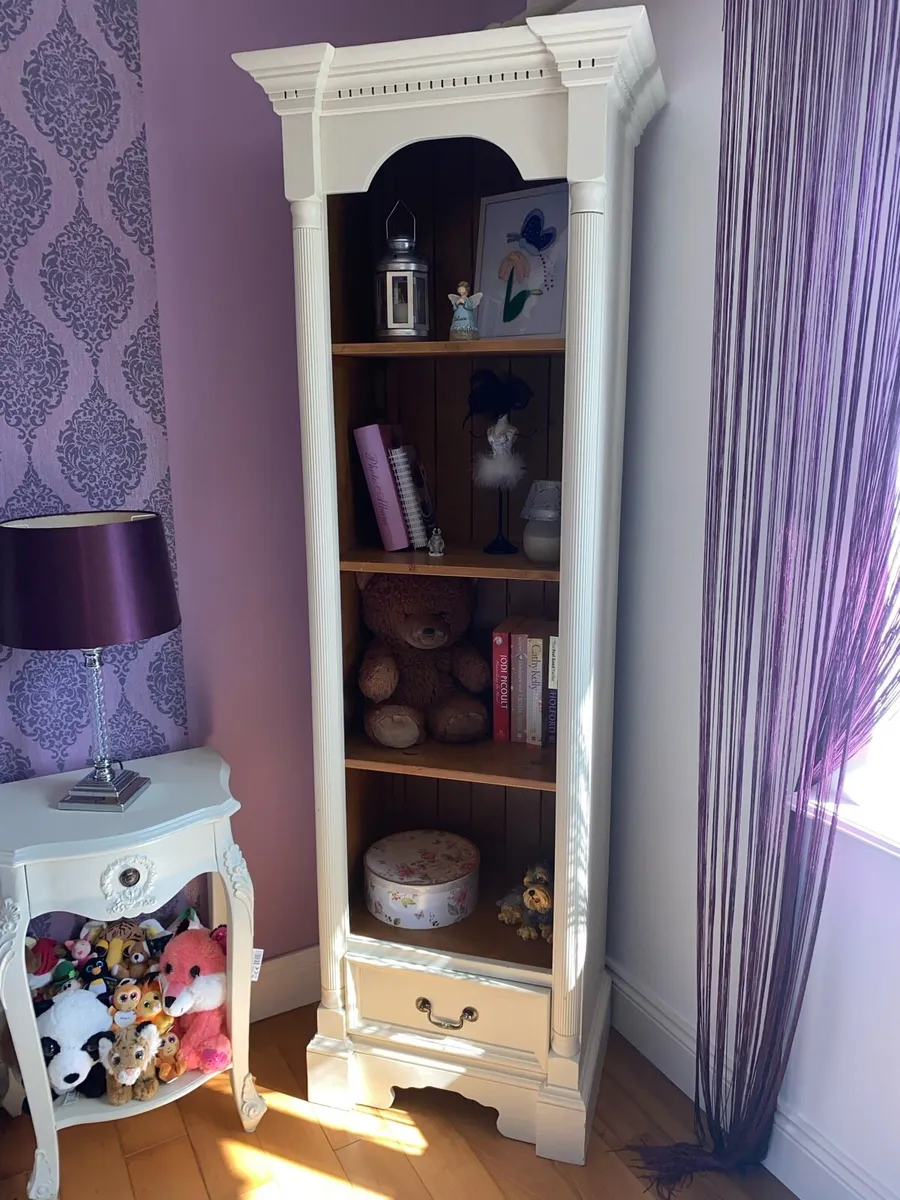 ANTIQUE Wooden Bookcase €150 - Image 2