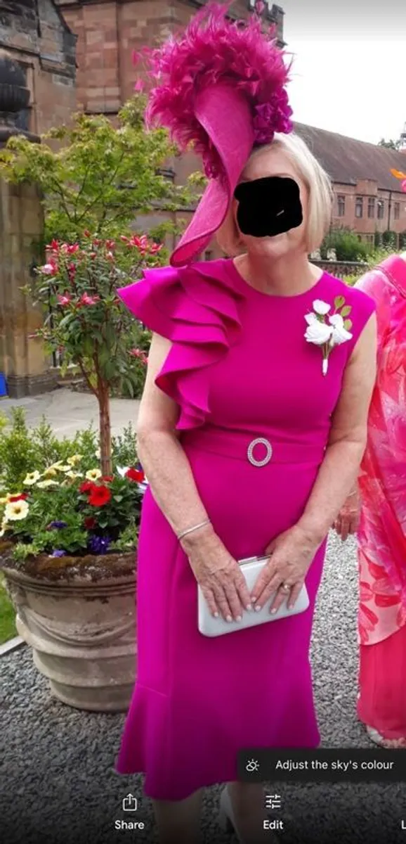 Stunning Outfit - Image 1