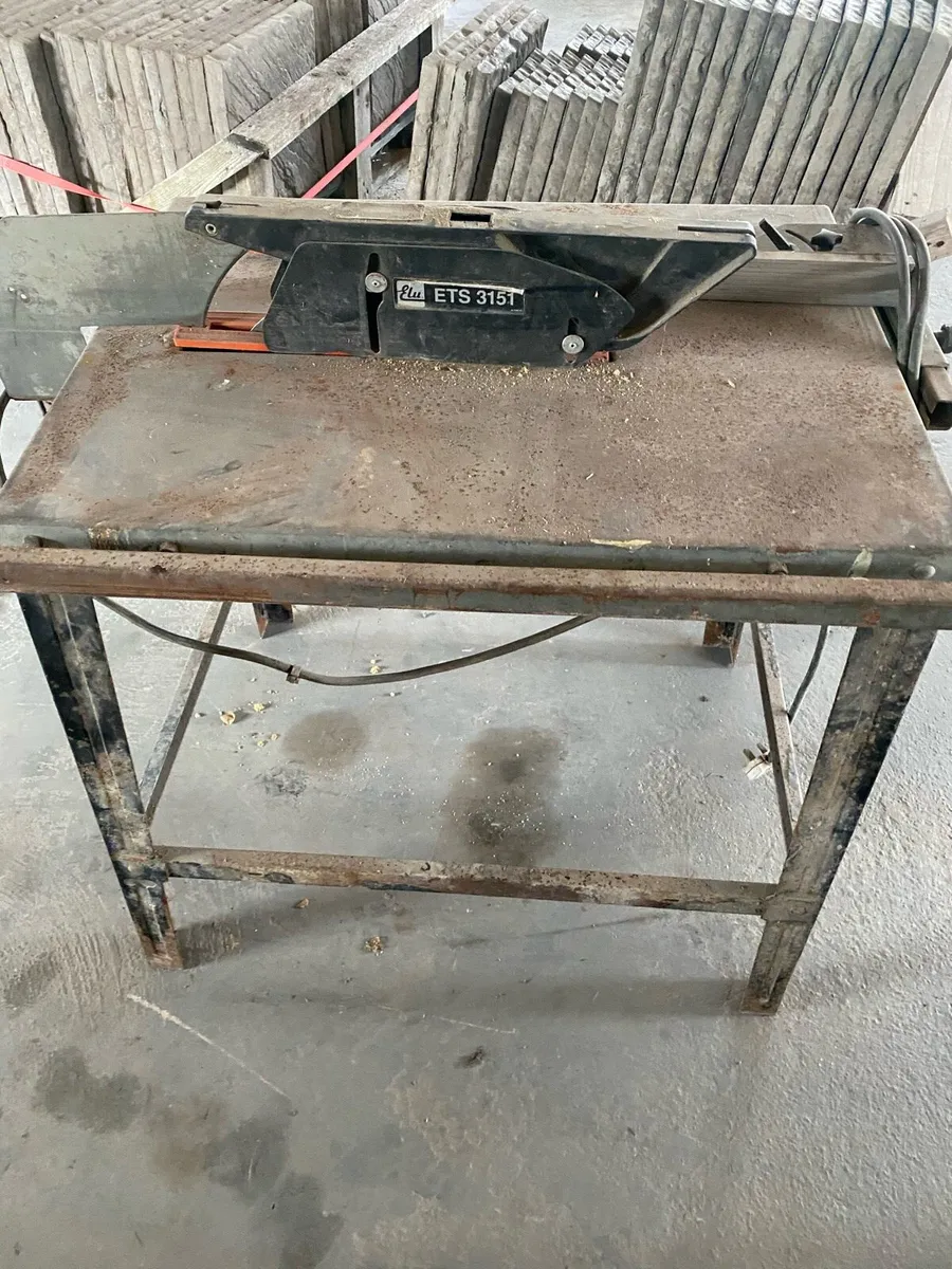 Table saw - Image 1