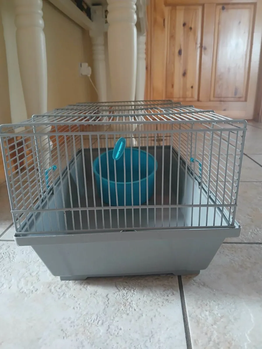 Hamster cage - Image 1