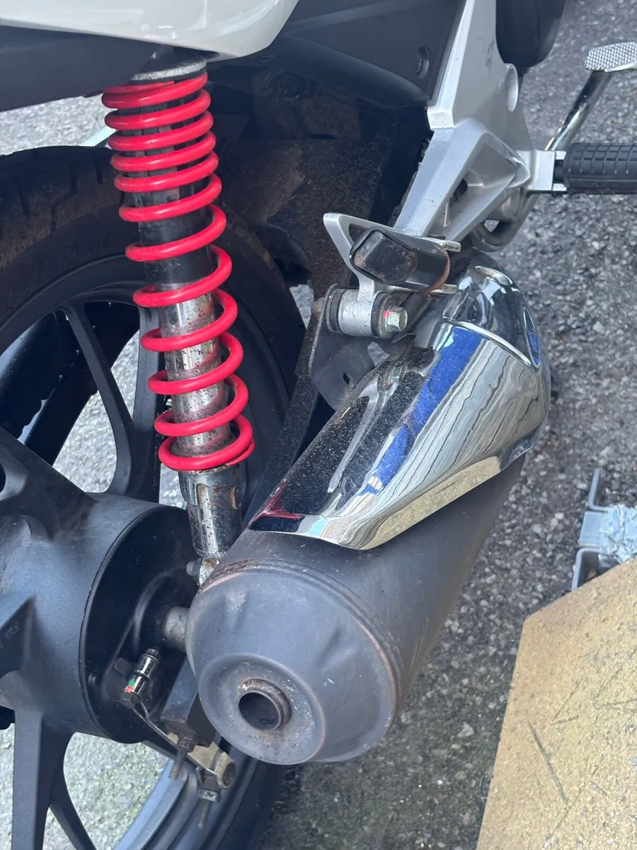Honda CB125F,  2016, - Image 4