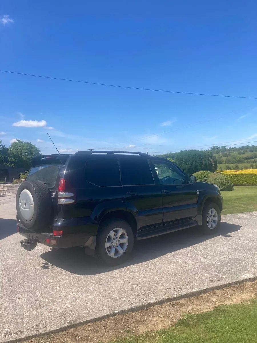 Toyota Landcruiser - Image 4