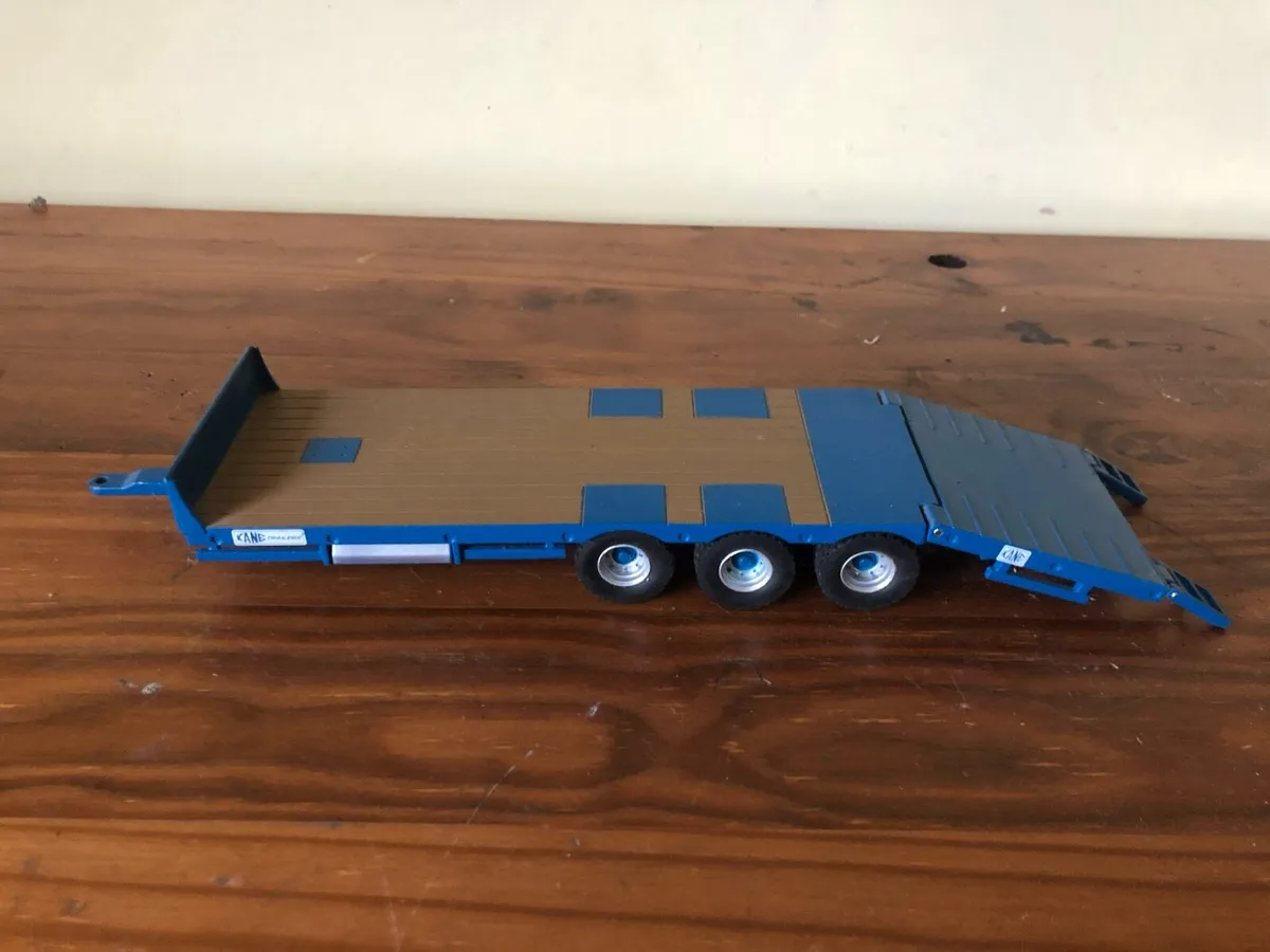 Toys - Image 3