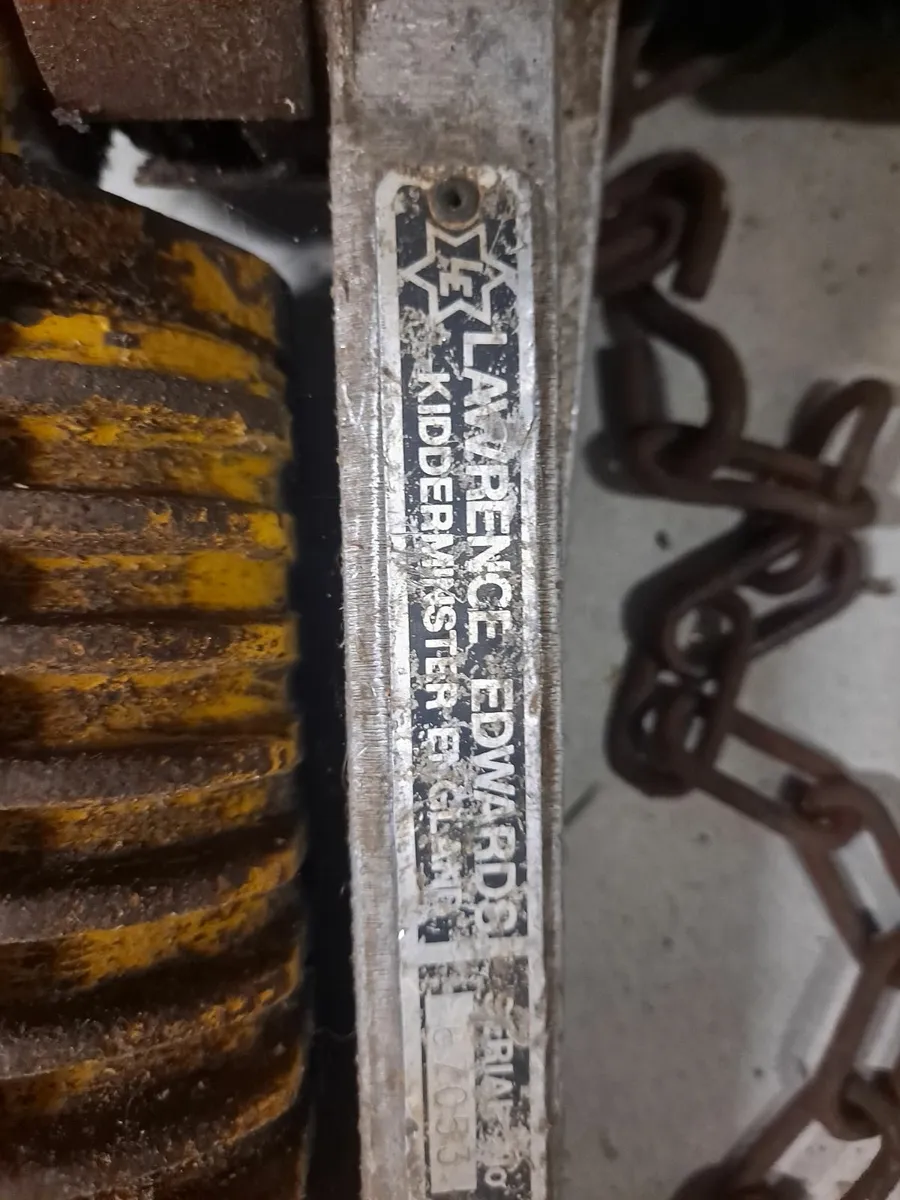 Tractor pump lawerence edwards - Image 1