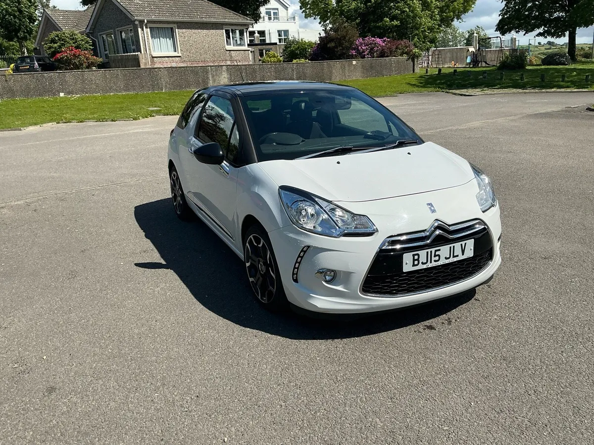 2015 Citroen ds3 dstyle - Image 1