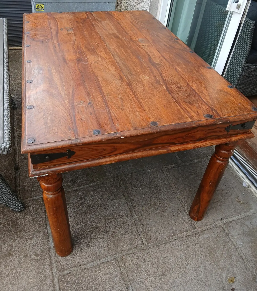 Dining table & 4 chairs - Image 1