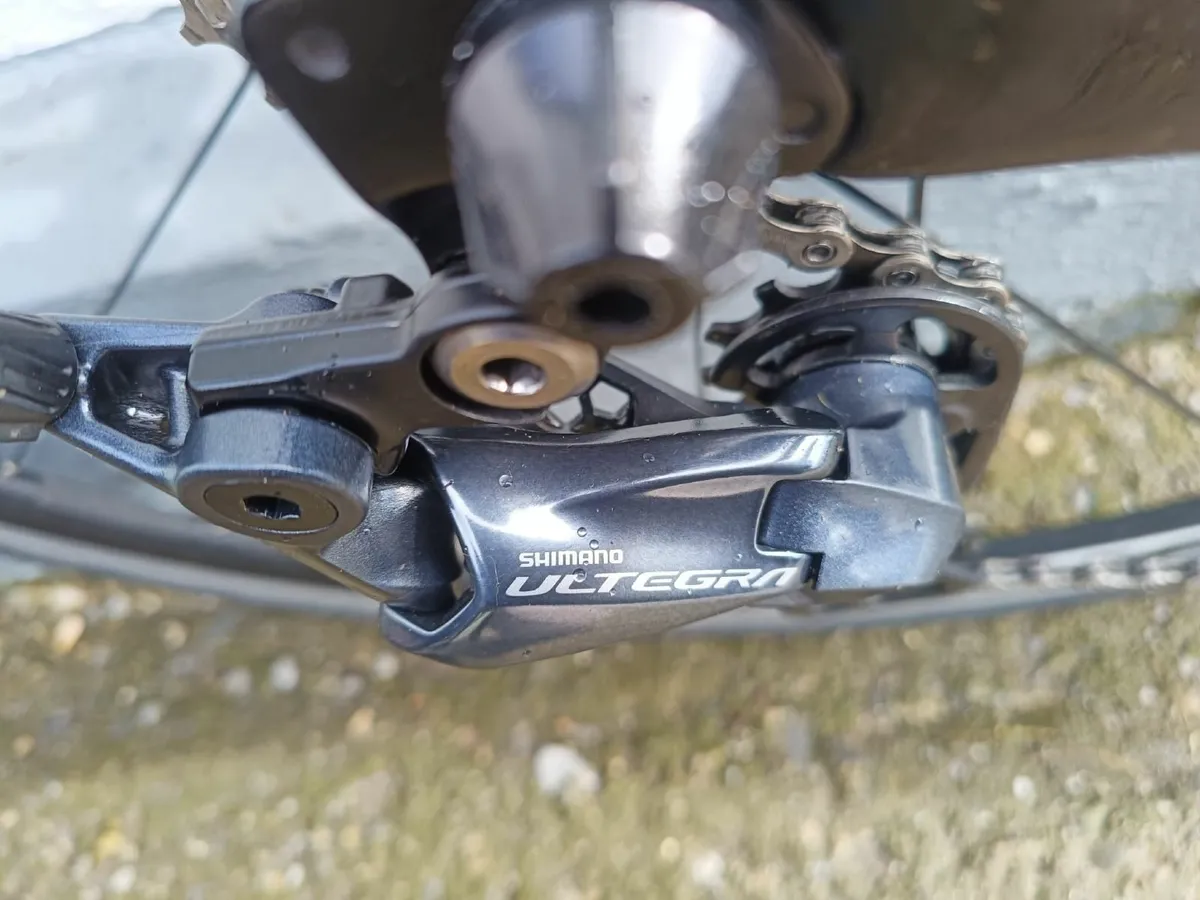 Super light carbon fiber road bike - Image 2