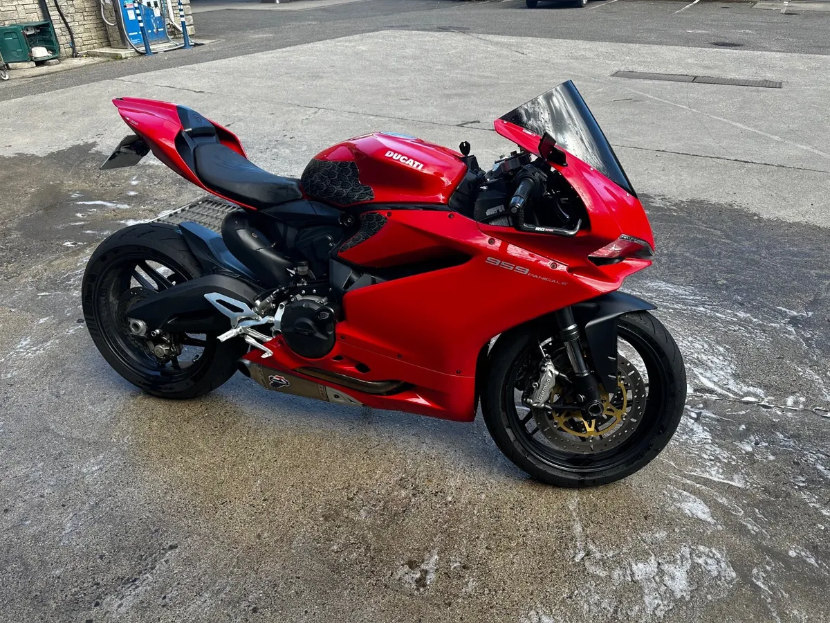 DUCATI 959 PANIGALE - Image 1