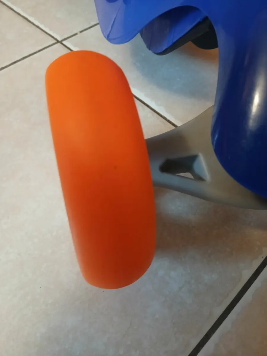 Nerf scooter - Image 2