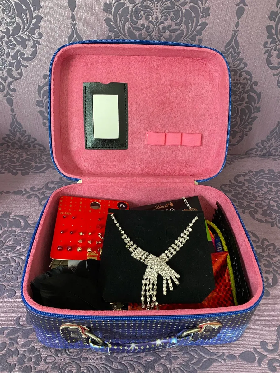 Jewellery and Nail set Box - Image 4