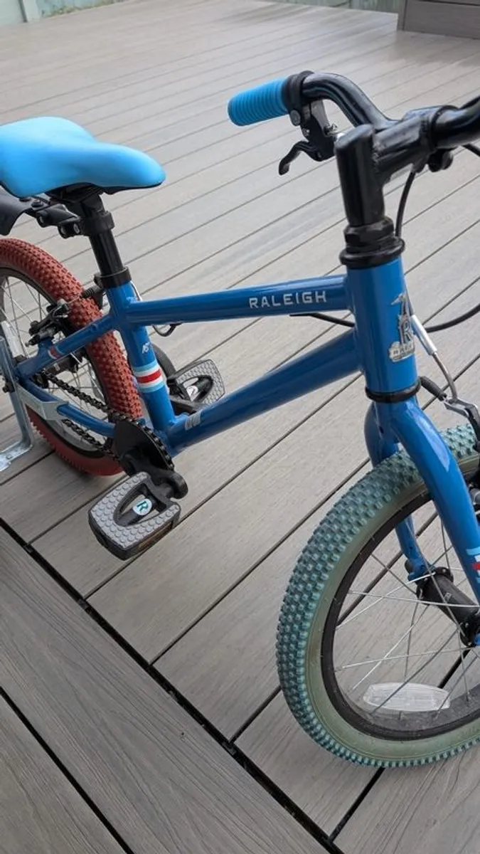 Kid's bike 16" Raleigh - Image 3