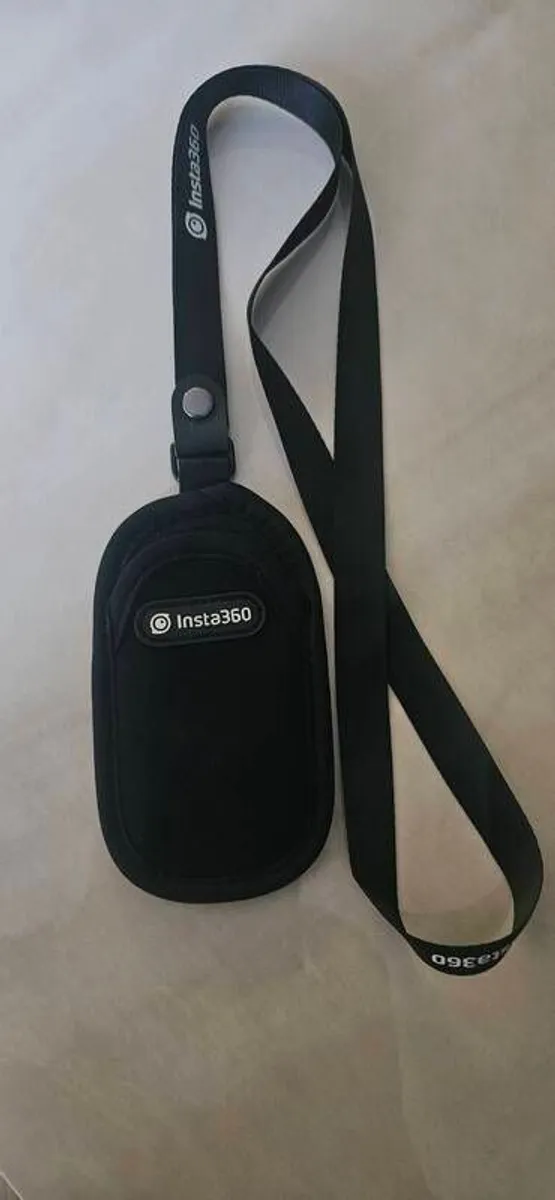Insta 360 One X with tripod & cover - Image 4