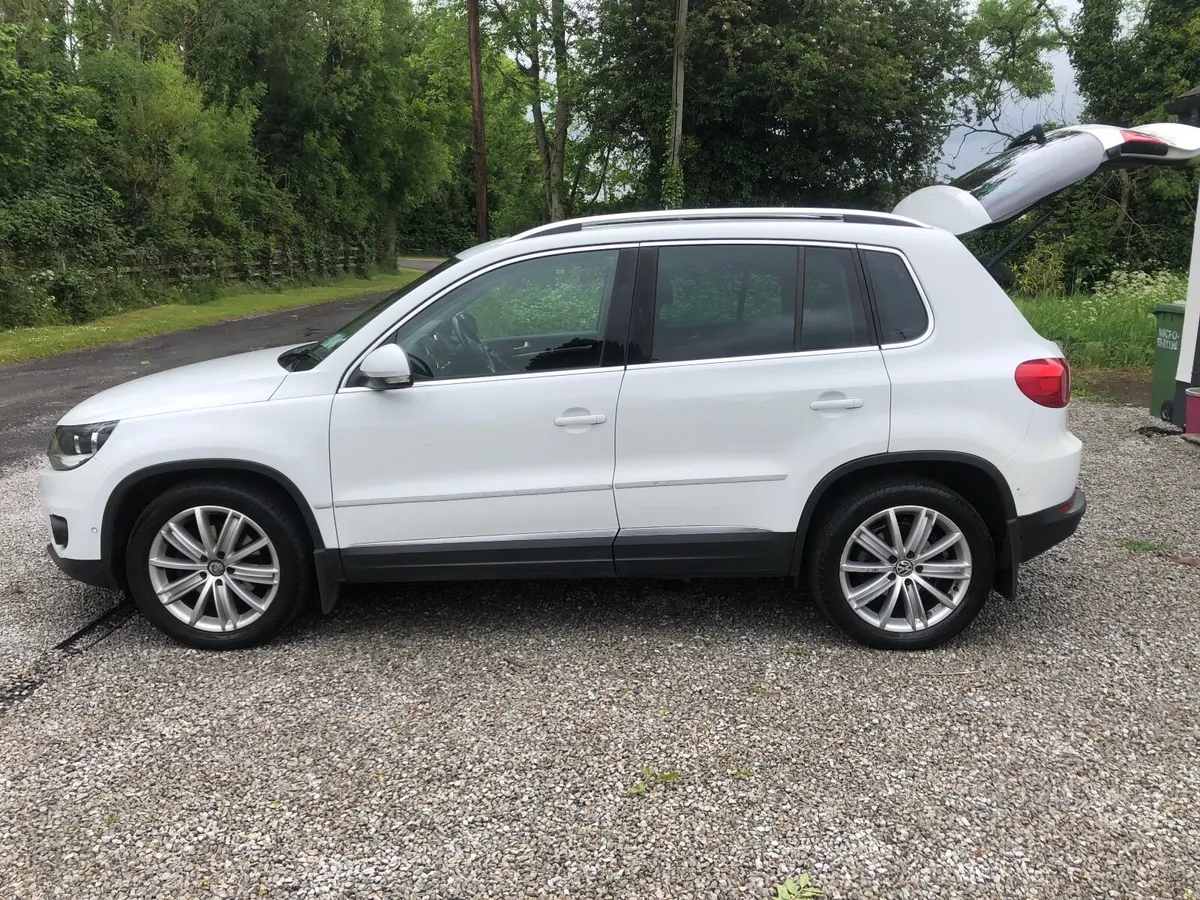 VW Tiguan 2.0 Tdi Pan Sunroof - Image 2