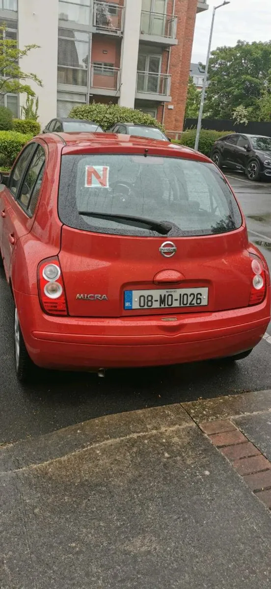 Nissan Micra automatic transmission 1.2 - Image 1