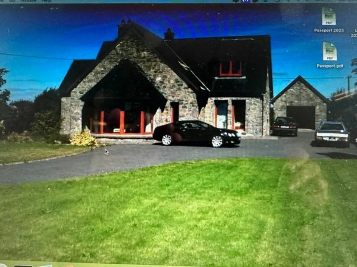 Kinvara Stone House with Full View of the Burren - Image 1