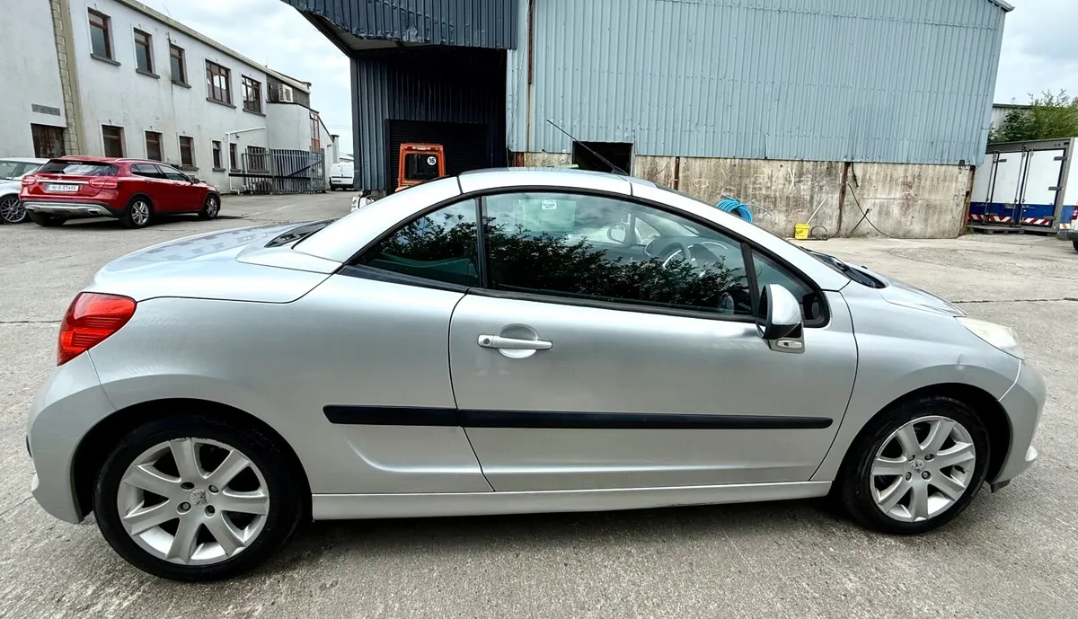 Peugeot 207 2007 - Image 3
