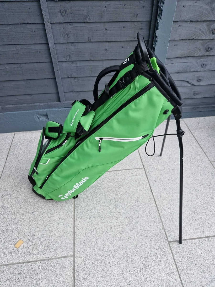 Taylormade Carry bag - Image 1
