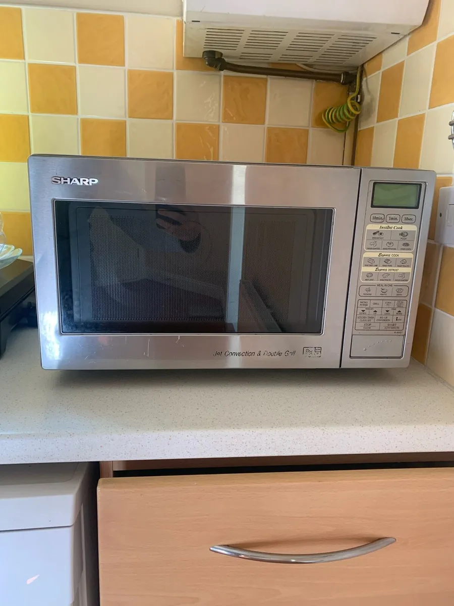 Microwave - Image 1