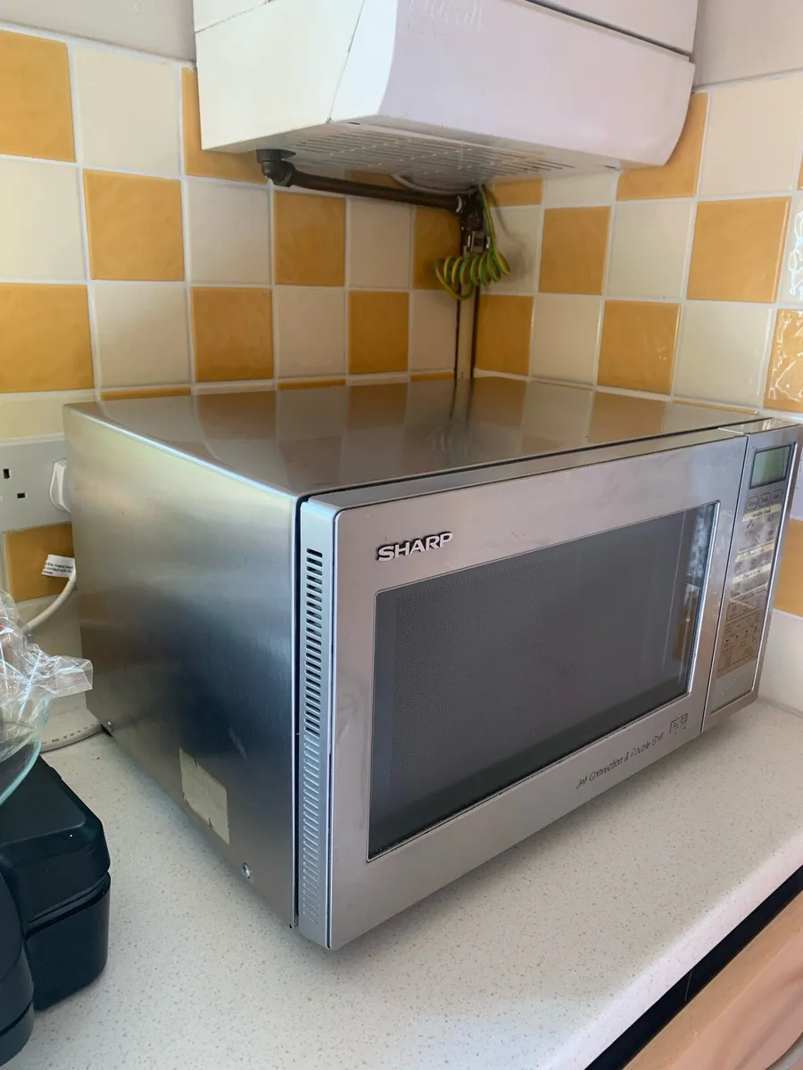 Microwave - Image 2
