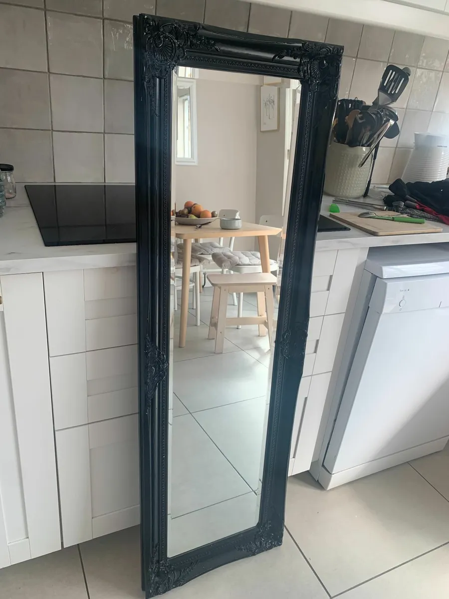 Mirror - Image 1