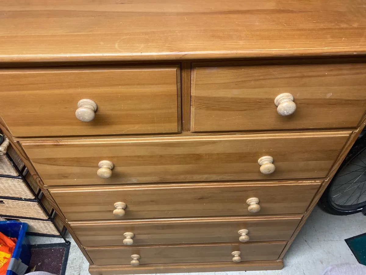 Large pine chest of drawers - Image 1