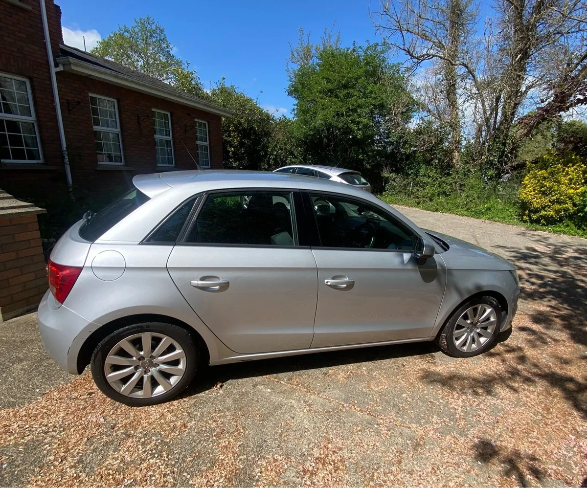 Audi A1 TDI Sport - Image 2