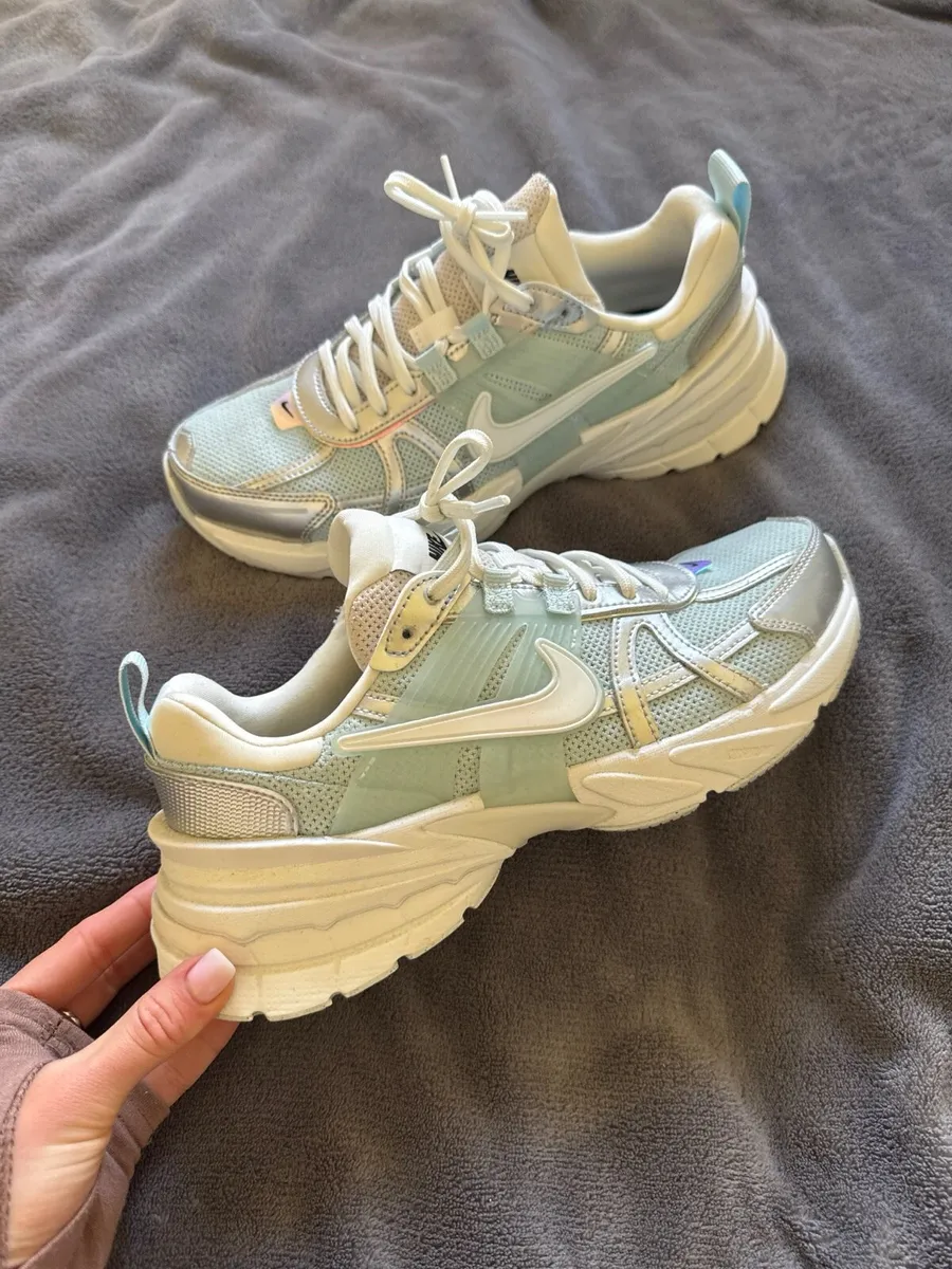 Nike V2K Run custom - Image 1