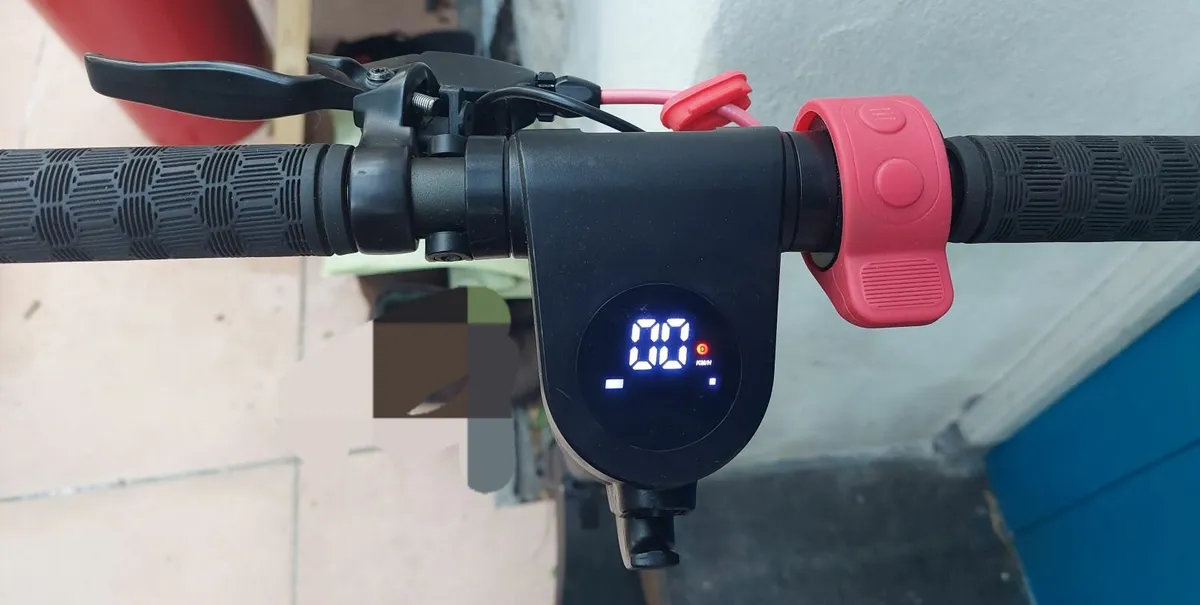 Zooom Electric scooter - Image 2