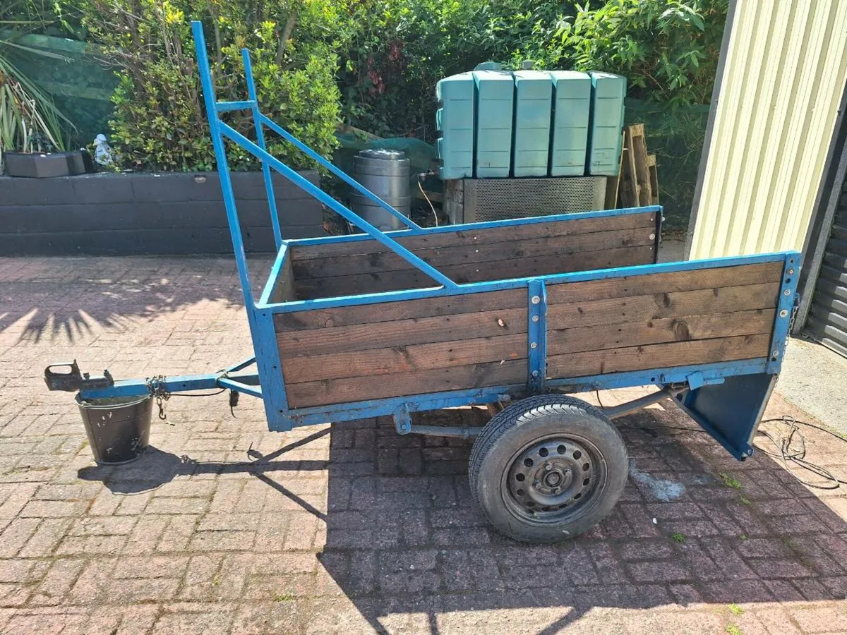 Trailer - Image 2