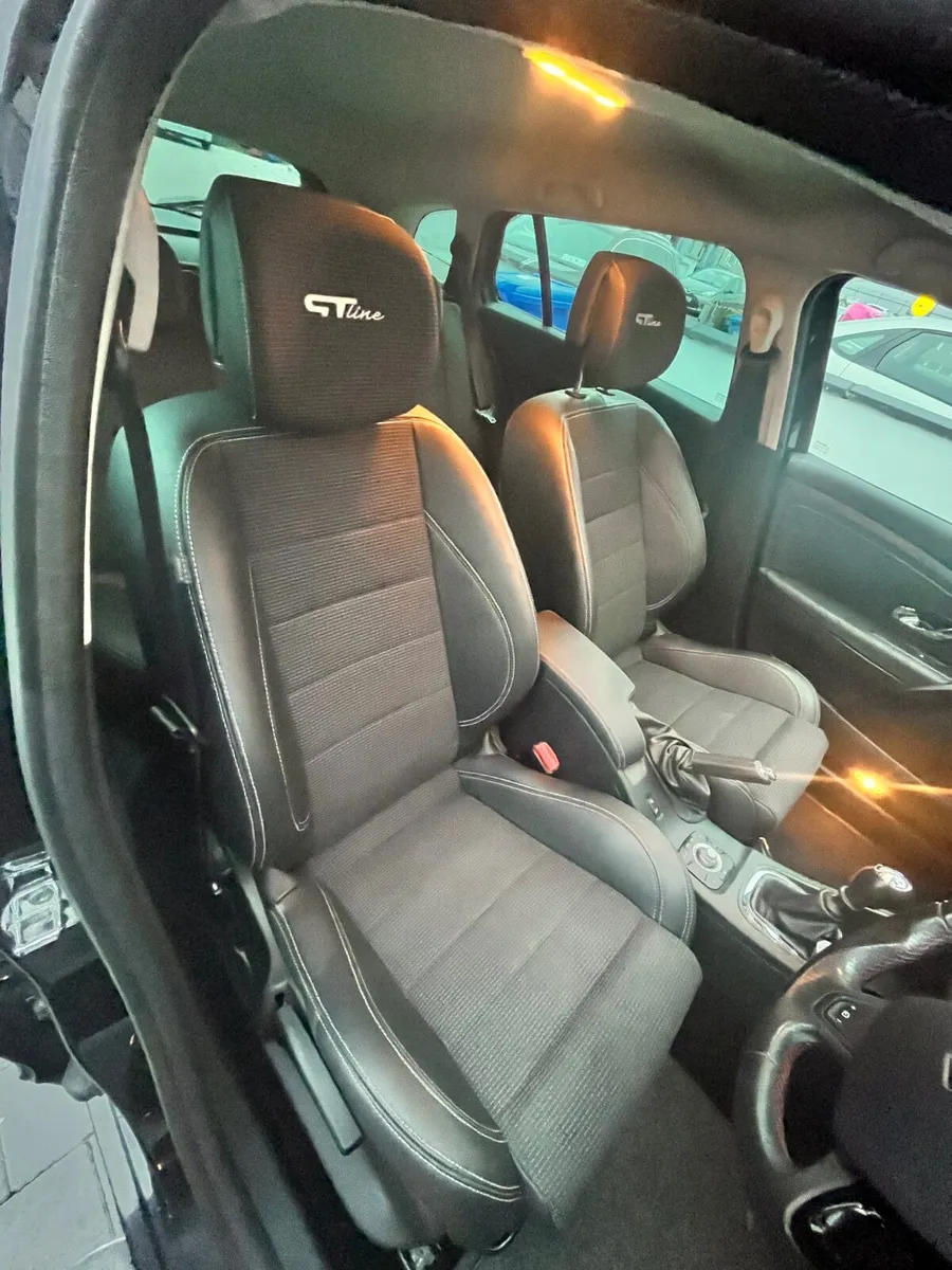 Renault Megane 2016 - Image 2