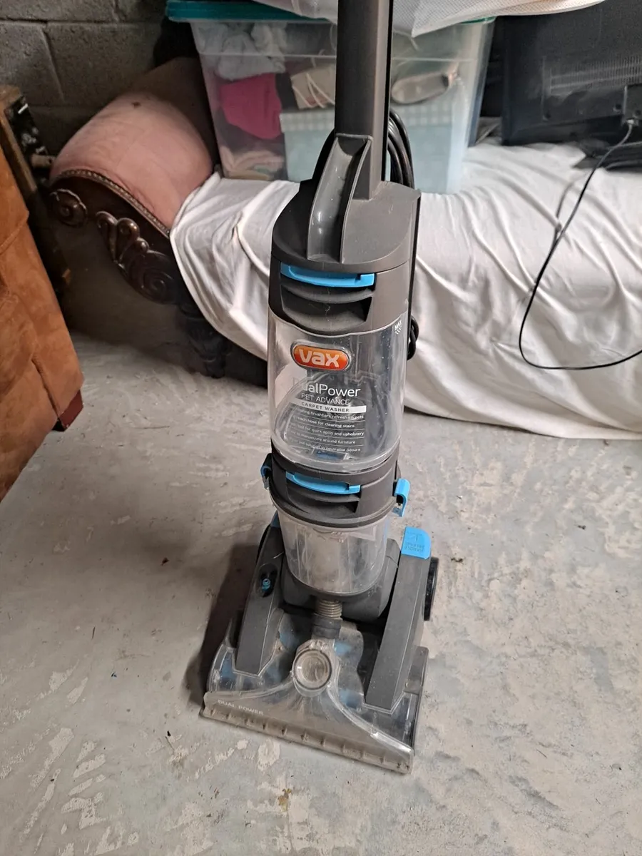 Vax carpet washer