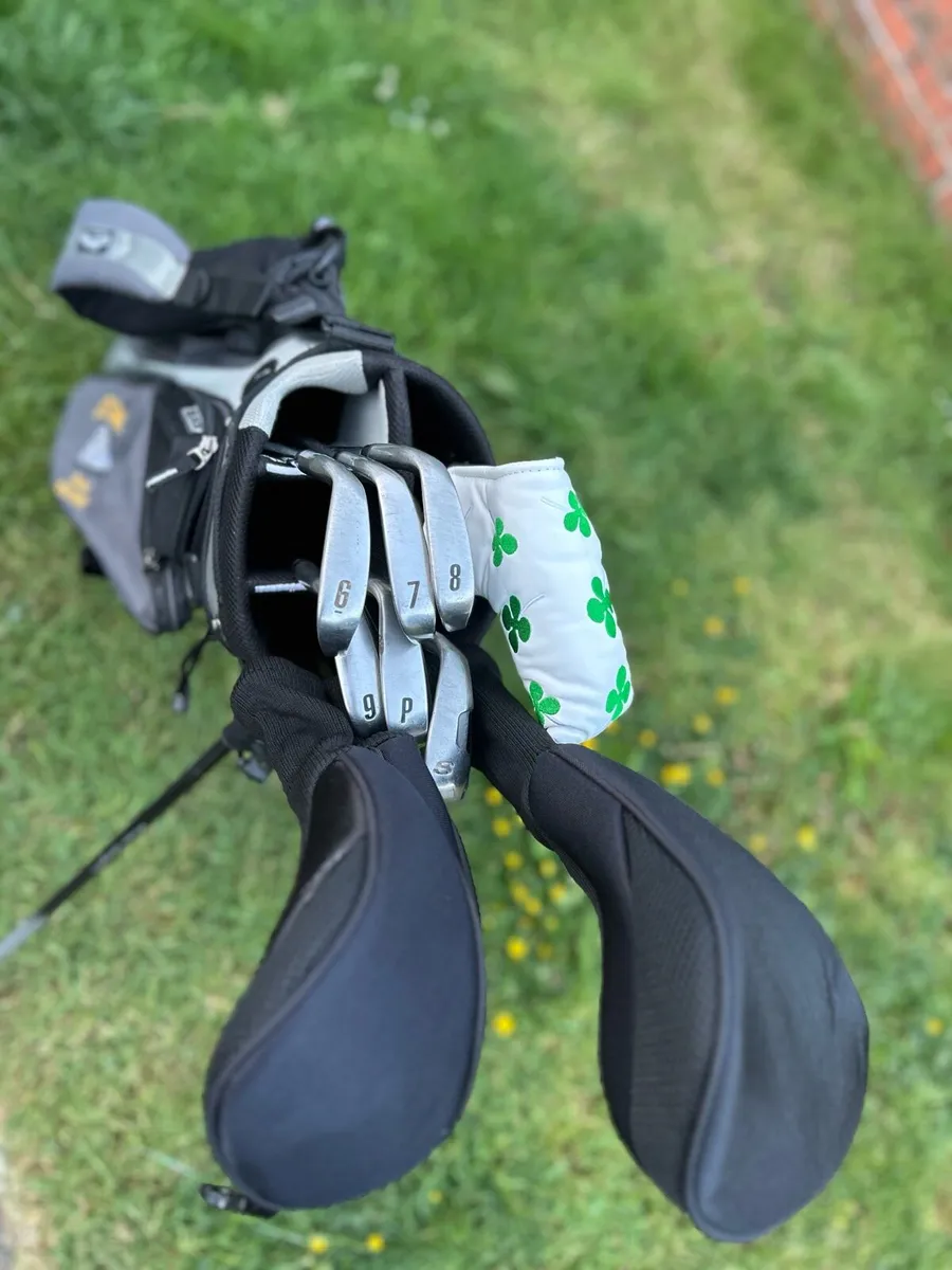 Full set of golf clubs - Image 1
