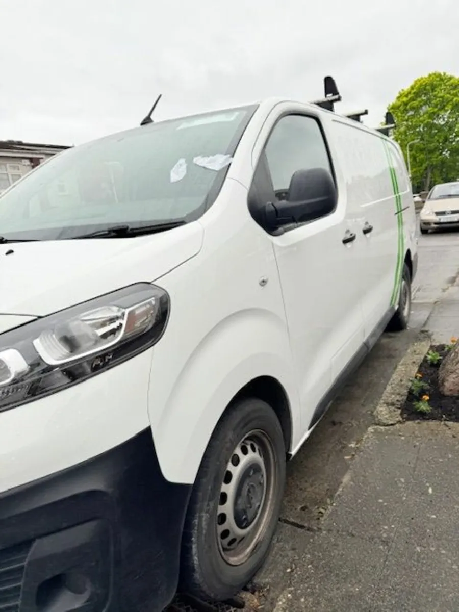 Opel Vivaro 2021 - Image 1