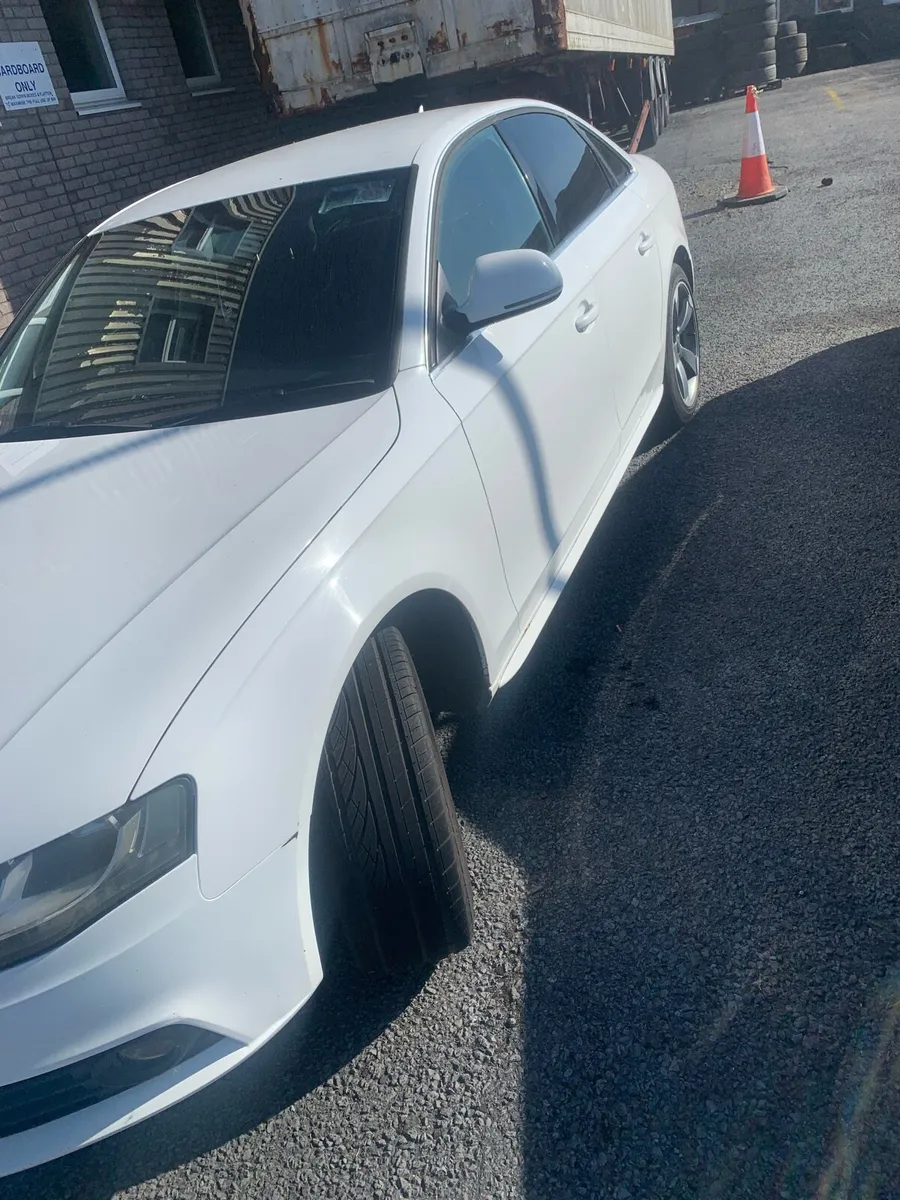 Car - Image 2
