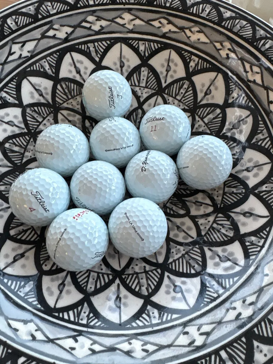 Golf balls - Image 1