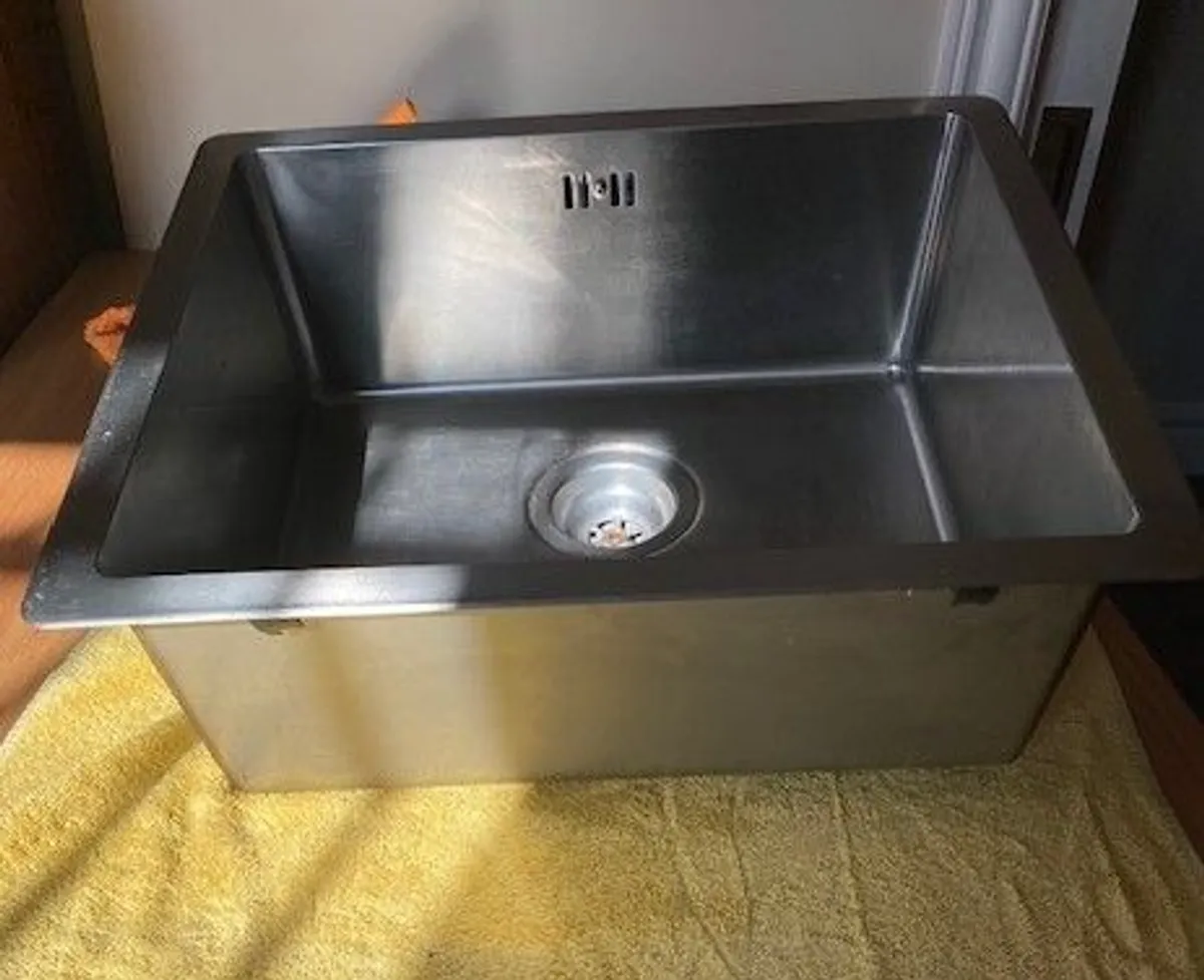 Kitchen Sink - Image 2