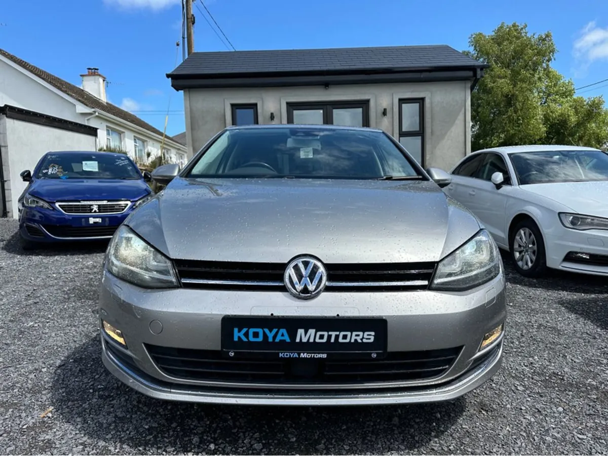 Volkswagen Golf 1.4 TSI Highline Plus Automatic / - Image 2