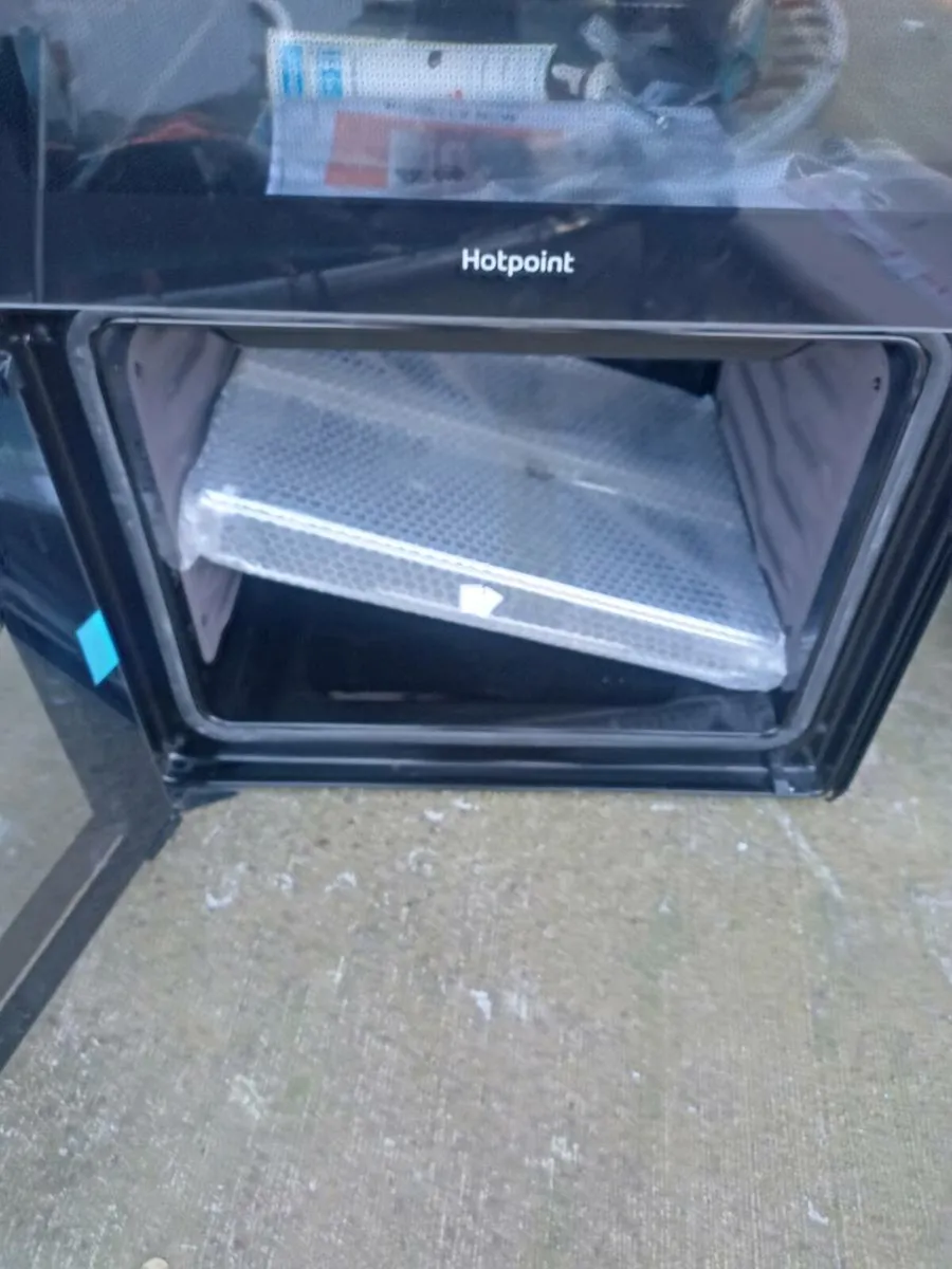 Electric cooker - Image 2