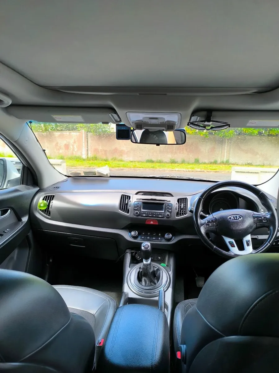 Kia Sportage 2011 - Image 4