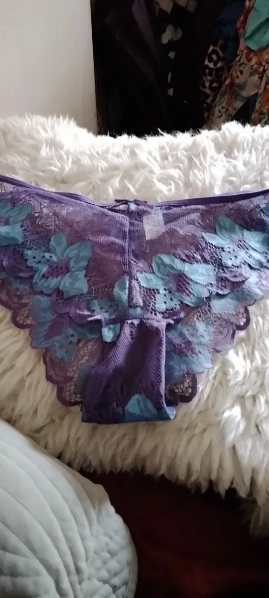 Crossdresser? Lingerie.wigs footwear - Image 2