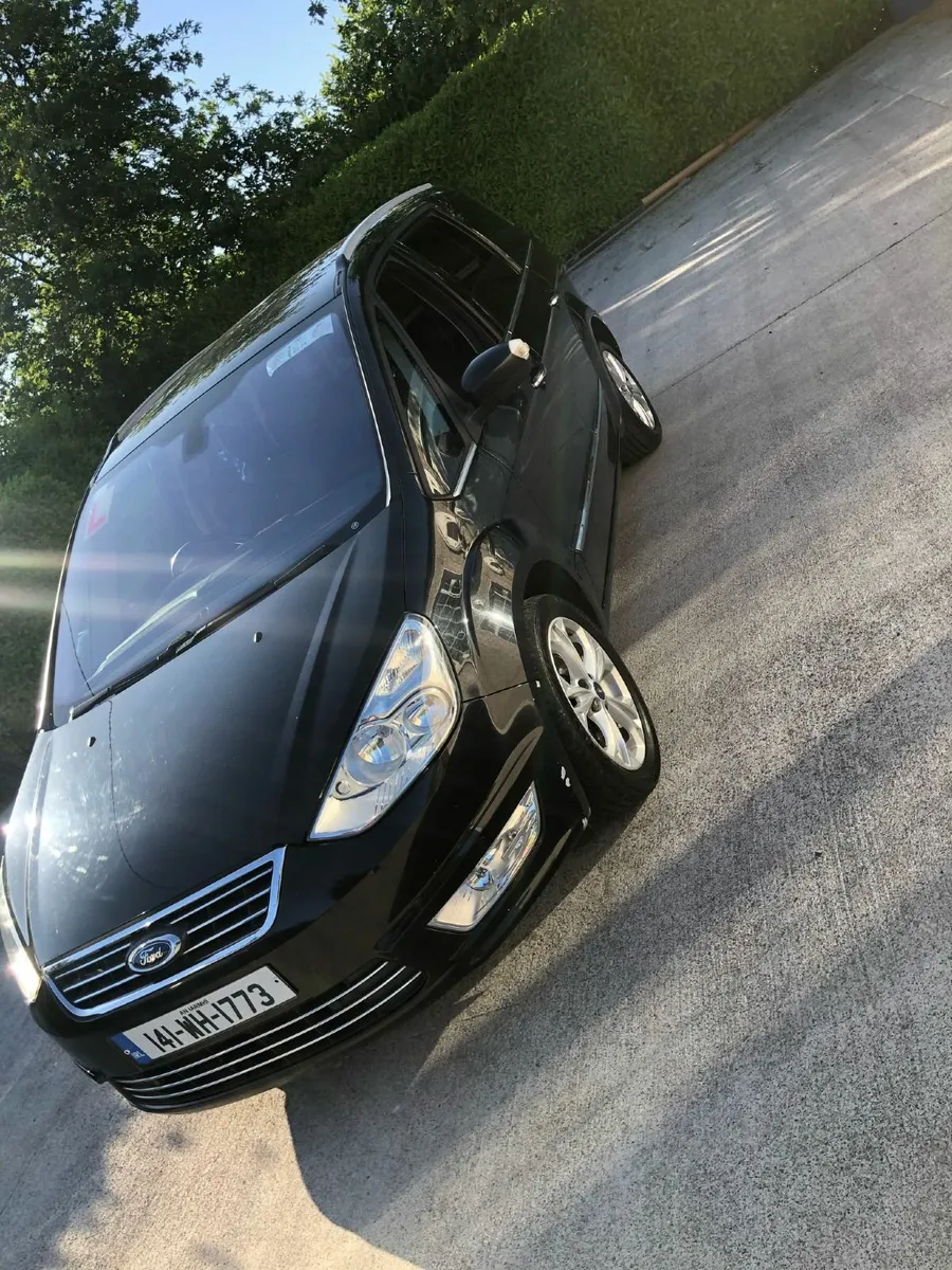 Ford Galaxy 2014 - Image 1