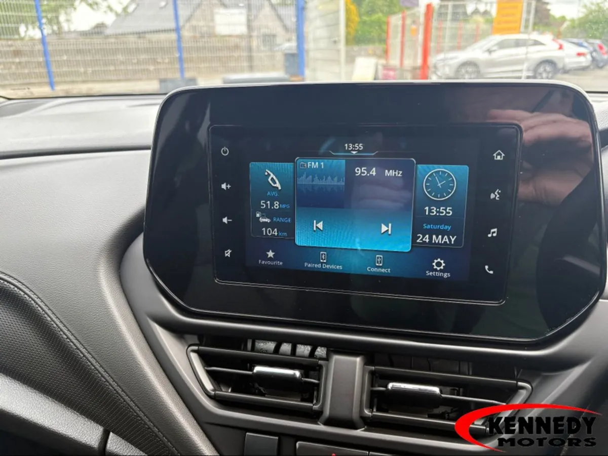 Suzuki SX4 1.5 S1-hev Motion AGS 5DR Auto - Image 3