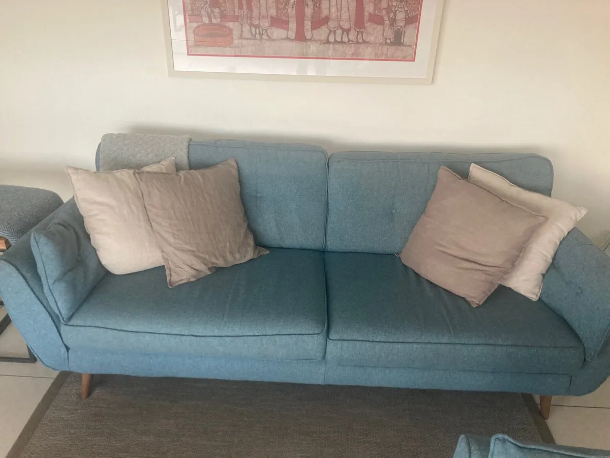 Couch/Sofa - Image 1